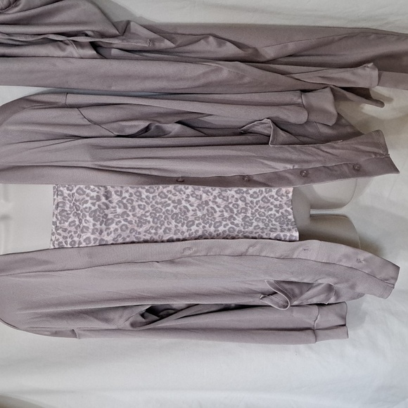 3 PC Lounge Set - Picture 2 of 6